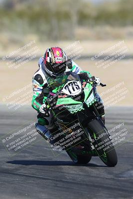 media/Jan-15-2026-Racers Edge (Thu) [[dfebeb70ab]]/2-A Group/Session 5 Turn 2/